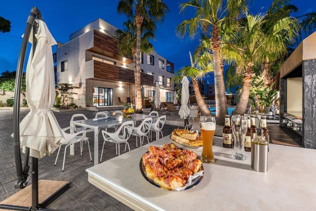 Appartamento Luxury Casa Con Piscina, Wifi, 150M Dal Mare Miami Playa Esterno foto
