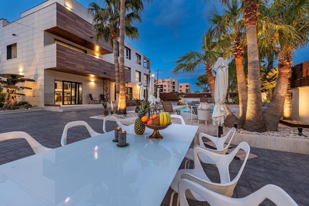 Appartamento Luxury Casa Con Piscina, Wifi, 150M Dal Mare Miami Playa Esterno foto